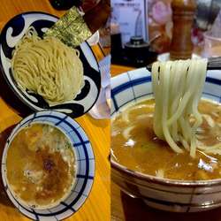 『つけそば中盛(¥830)』