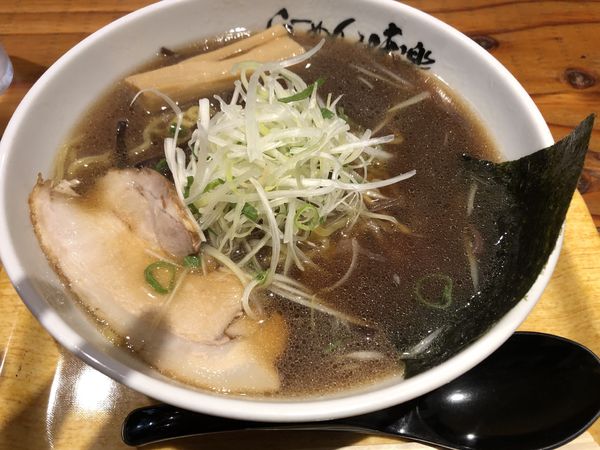 「焼き醤油ラーメン」@利尻らーめん 味楽 新横浜ラーメン博物館店の写真