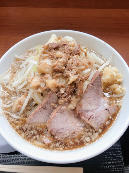 「にぼMAX」@肉煮干中華そば 鈴木ラーメン店の写真