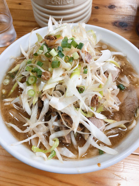 「豚骨ネギチャーシュー麺」@鎌倉家の写真