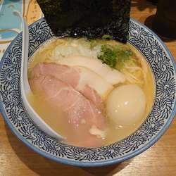 特製煮干し中華そば(塩、980円)