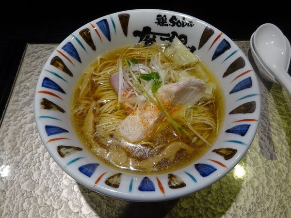「煮干し吟醸clear（並）」@鶏soba 座銀 南船場にぼし店の写真