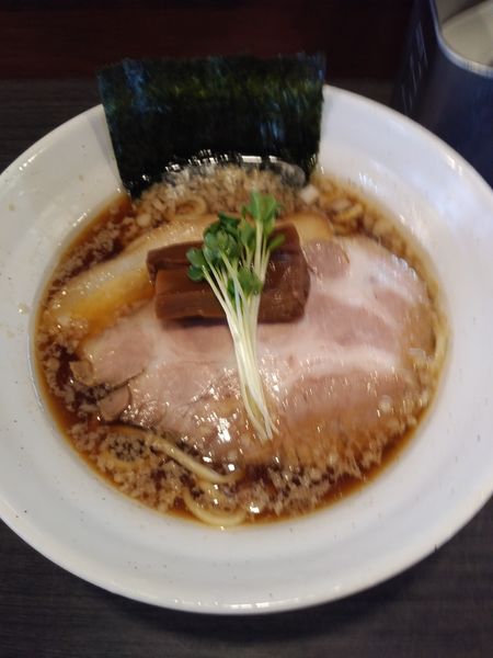 「正油ラーメン」@ラーメンつけ麺 奔放の写真