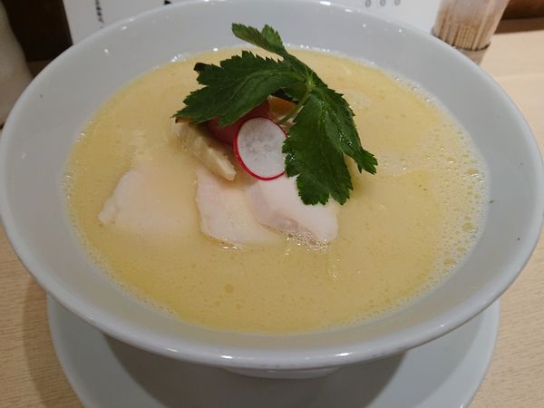 「鶏白湯Ｓｏｂａ  １０００円」@銀座 篝 Echika池袋店の写真