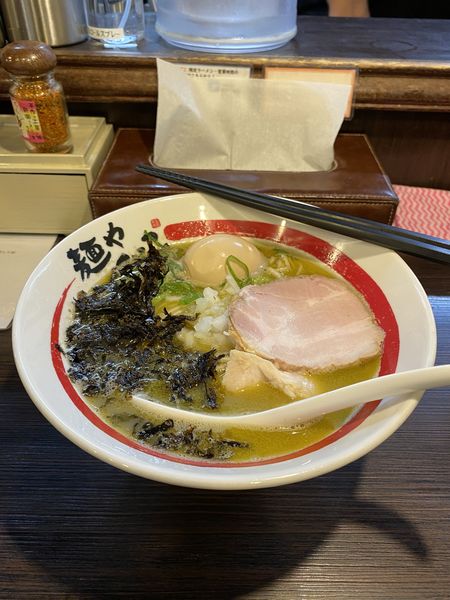 「浅利香味そば＋味玉＋和え玉」@麺や でこの写真