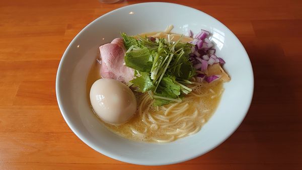 「味玉濃厚鶏そば 800円 + チャーシューごはん 130円」@らーめん コッコの写真