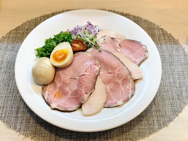 「汁なしまぜそば」@えびそば 緋彩の写真