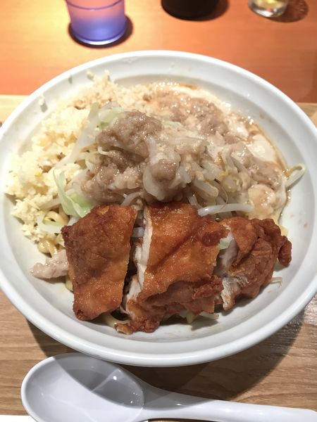 「鶏あぶら麺、中、ニンニク、アブラ」@油は快楽の写真