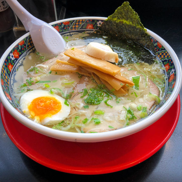 「特塩拉麺」@函館麺厨房あじさい 本店の写真