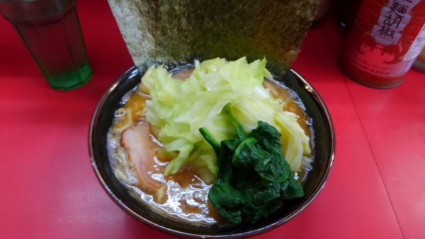 「ラーメン、キャベツ」@田上家の写真