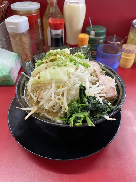 「野菜ラーメン」@家系ラーメン 王道家の写真