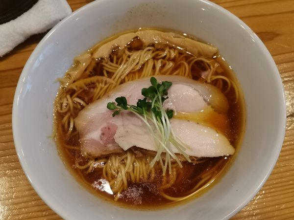 「醤油らーめん」@麺屋鈴春の写真