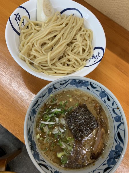 「つけめん 300g 900円」@自家製麺 福は内の写真