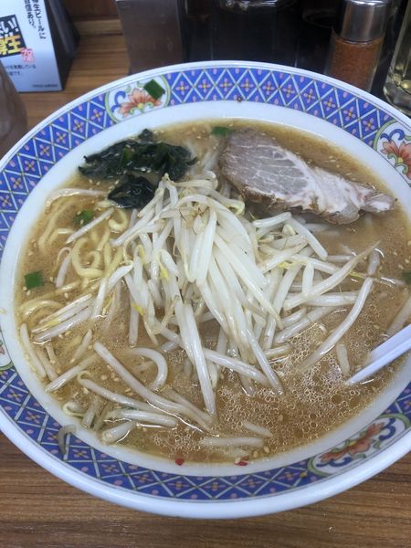 「味噌らーめん＋餃子3個、半ライスセット820円」@ラーメン花楽 図師店の写真
