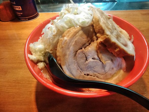 「ラーメン麺200グラム豚2枚ヤサイマシニンニクアブラ」@麺屋 もりのの写真