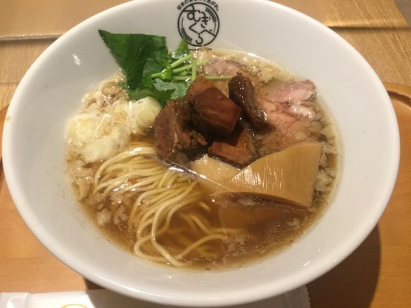 「対馬猪の醤油らーめん（￥850）【五ノ神製作所】」@むぎくらべの写真