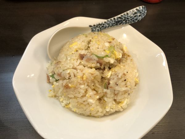 「半チャーハン 320円」@メンショップ アキラの写真