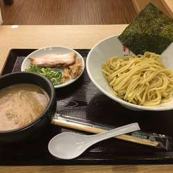 魚介豚骨つけ麺