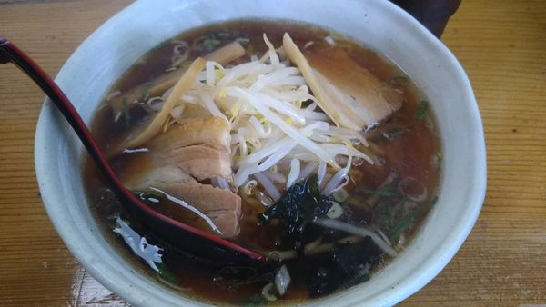 「醤油ラーメン 700円」@中華料理 濃河の写真