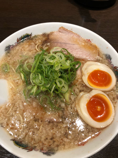 「味玉ラーメン　810円」@来来亭 守山村前店の写真