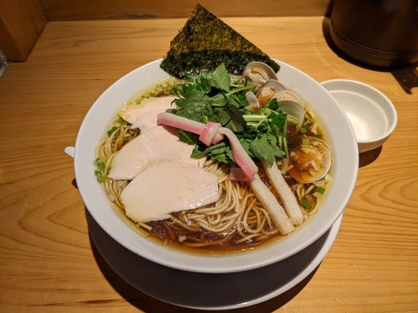 「蛤SOBA·大盛　1100円」@Ginza Noodles むぎとオリーブの写真