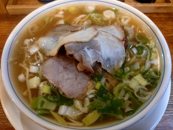 「バラそば(塩) 替玉or半ライス無料」@玉 バラそば屋 中野店の写真