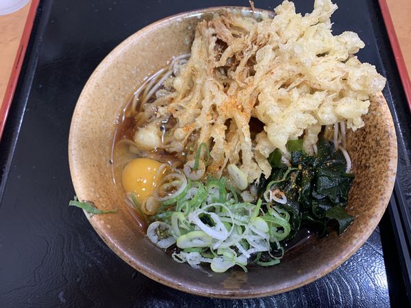 「えのき天玉そば 460円」@えきめんや 横浜店の写真