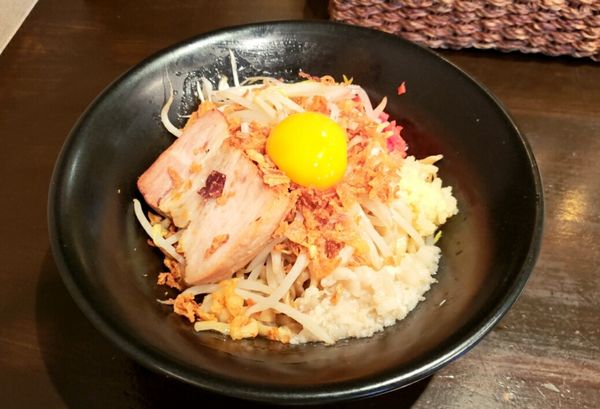 「まぜそば(小)800円」@大宮まぜそば 誠治の写真