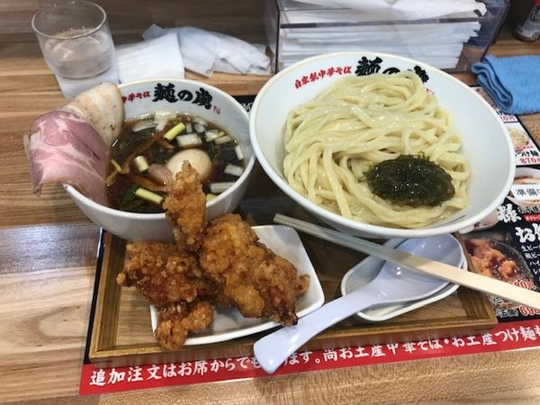 「昆布水つけ麺味玉大盛+唐揚げ2」@自家製中華そば 麺の虜の写真