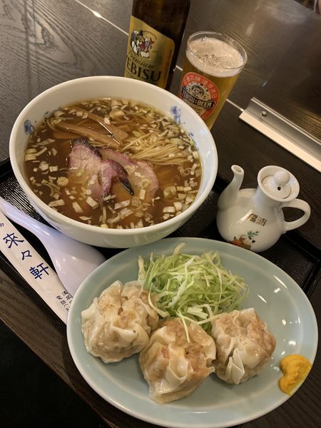 「らうめん(青竹打ち) シウマイ YEBISUビール」@淺草 來々軒の写真
