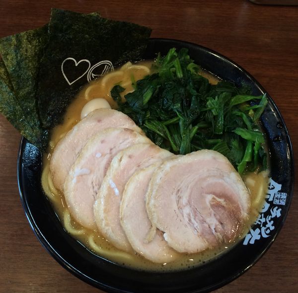 「チャーシュー麺 大 ほうれん草」@四谷商店の写真