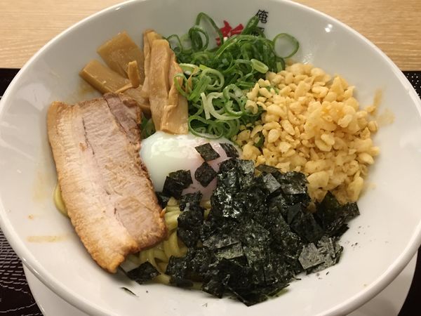 「油そば」@俺豚骨 新 shin 春日井店の写真