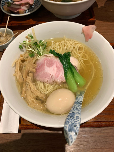 「塩ラーメン」@メンドコロ Kinariの写真