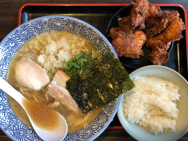 「平日ランチセットA 980円」@極上煮干し鶏そば やまだ邸の写真