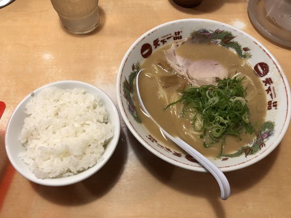 「ラーメンランチ　800円(税込)」@天下一品 新宿西口店の写真
