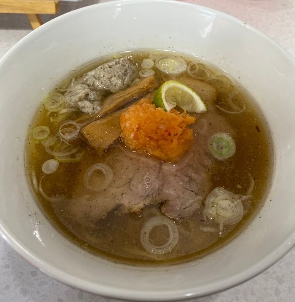 「【限定】秋刀魚節と羅臼昆布のらぁ麺　１１００円」@ラーメン星印の写真