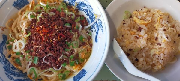 「汁なし担々麺」@ちょもらんま酒場 恵比寿東口店の写真