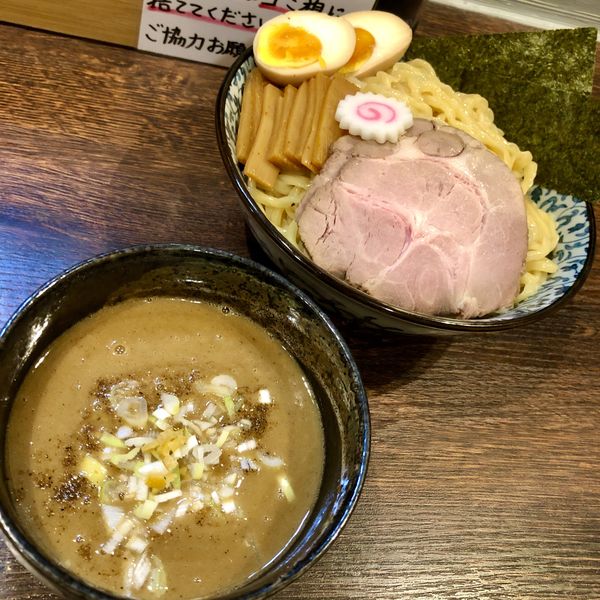 「濃厚鶏豚骨魚介つけめん 中 (手揉み麺Ver.) ￥950」@麺処はなぶさの写真