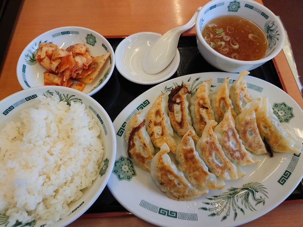 「W餃子定食(キムチ)670円」@日高屋 東久留米東口店の写真