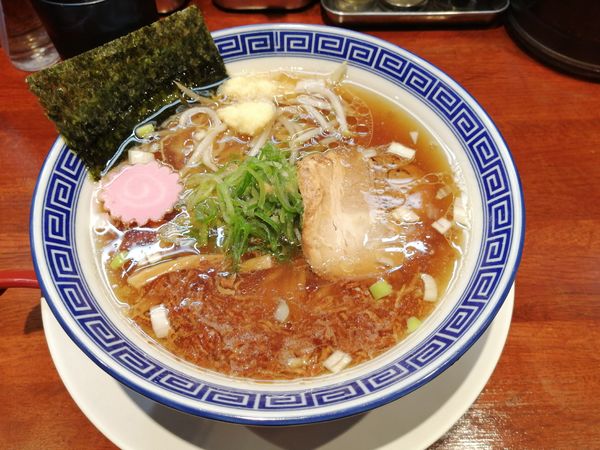 「醤油らあめん　　890円」@九州じゃんがらプラスの写真