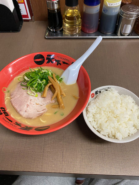 「こってり➕半ライス（サービス定食）➕麺固」@天下一品 錦糸町店の写真