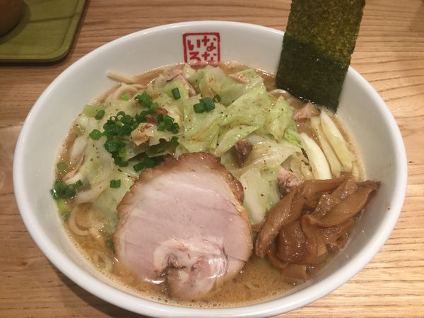 「みそキャベツ(¥1,000)」@らーめん なないろの写真