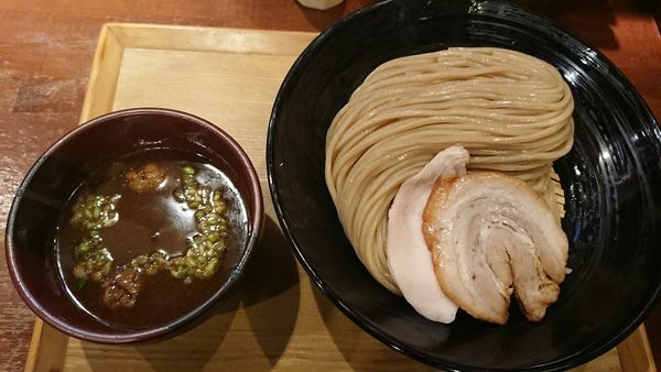 「魚介鶏豚骨濃厚つけ麺大 1030円」@麺や 而今 大東本店の写真