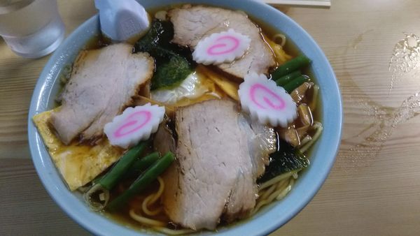 「五目ラーメン550円」@桑島食堂の写真