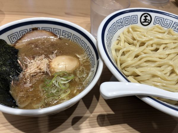 「味玉つけ麺大盛」@中華そば つけめん 玉 新宿店の写真