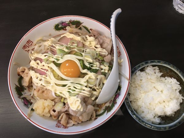 「スタミナ麺 バンバ！バン！」@メンショップ アキラの写真