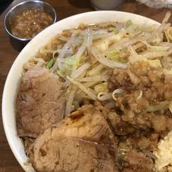 ラーメン800円