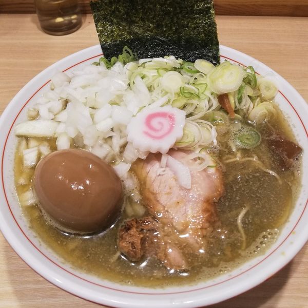 「限定 味玉煮干しらぁめん､薬味増し」@麺や 六等星の写真