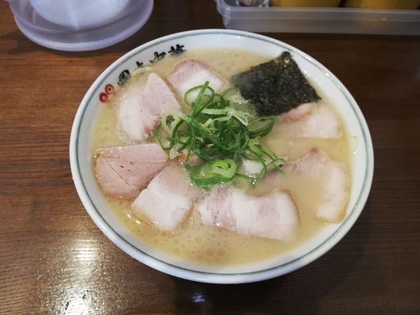 「中華そば肉入り　小」@岡本中華 小松島本店の写真