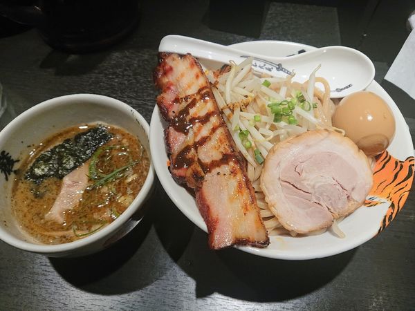 「巌虎濃厚つけ麺   １１７０円」@麺屋武蔵 巌虎の写真